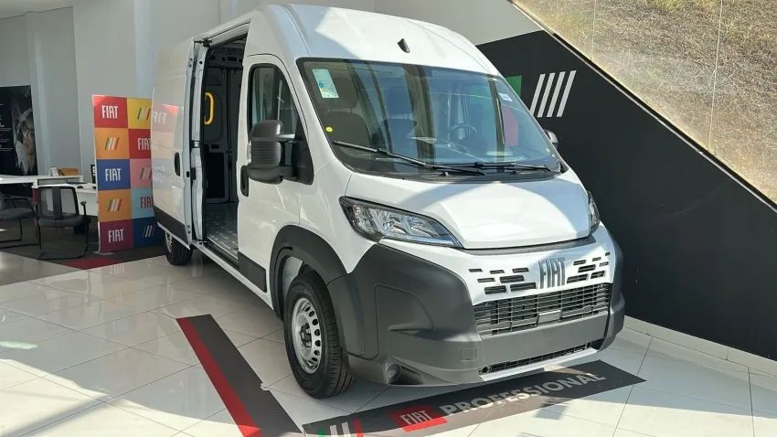 Fiat Ducato Ducato MaxiCargo 2.2 Diesel (E6) 2026