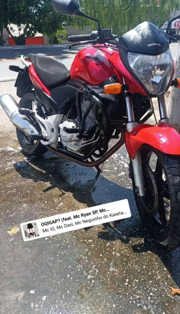 CB 300  - Foto 2