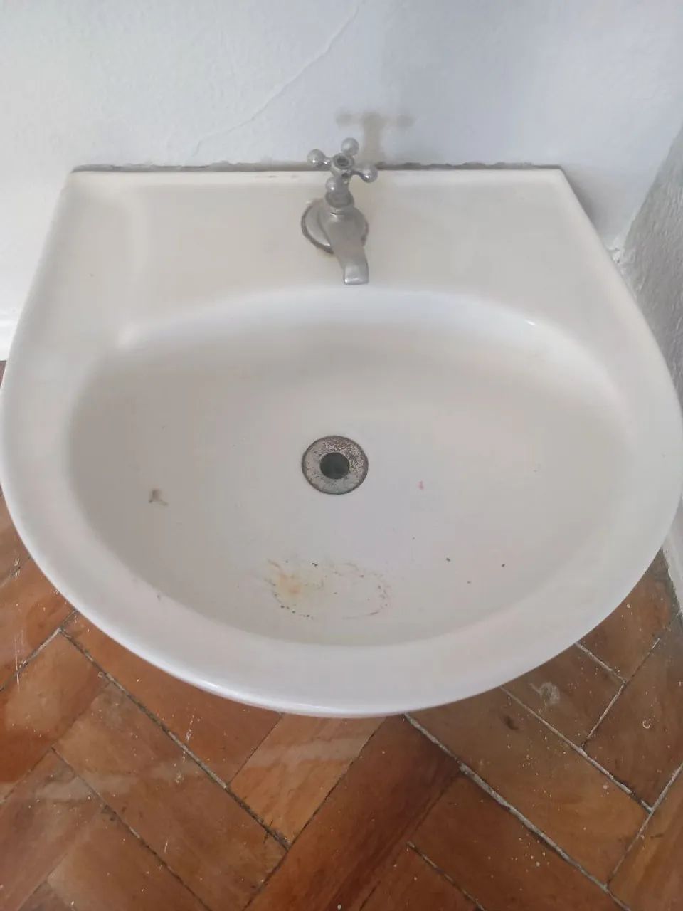 Pia  cerâmica completa