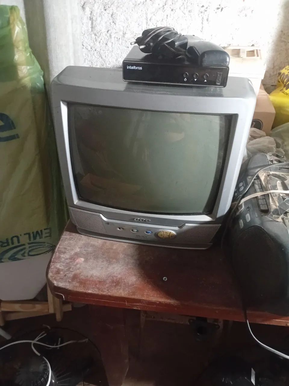 Televisão antiga - Foto 4