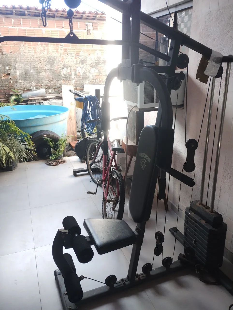 Máquina de musculação  - Foto 4