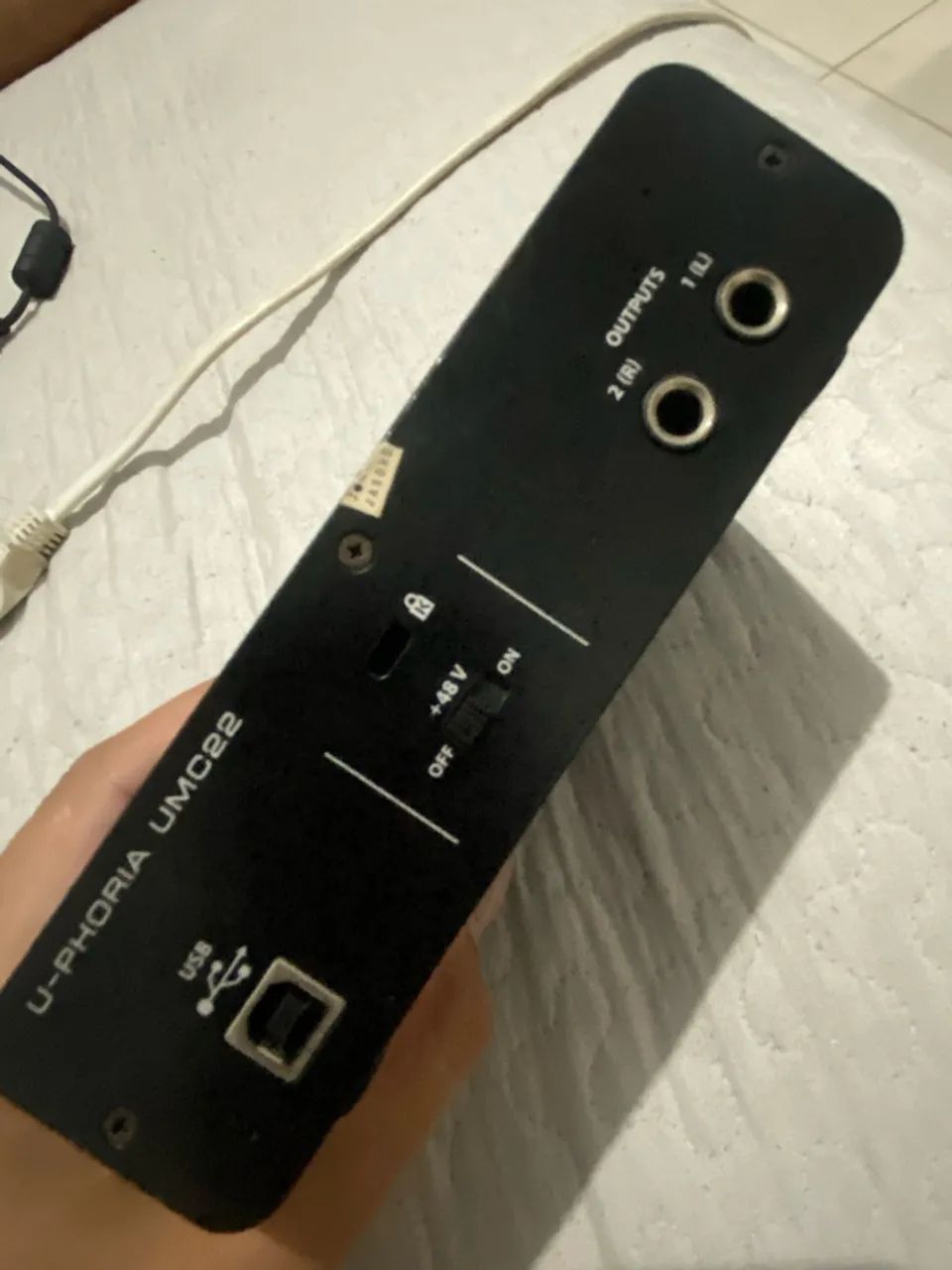 Interface de áudio USB Behringer U-Phoria UMC22 - Foto 3