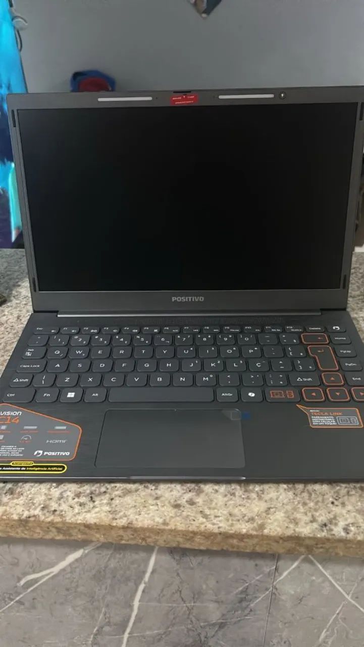 Notebook positivo vision C14