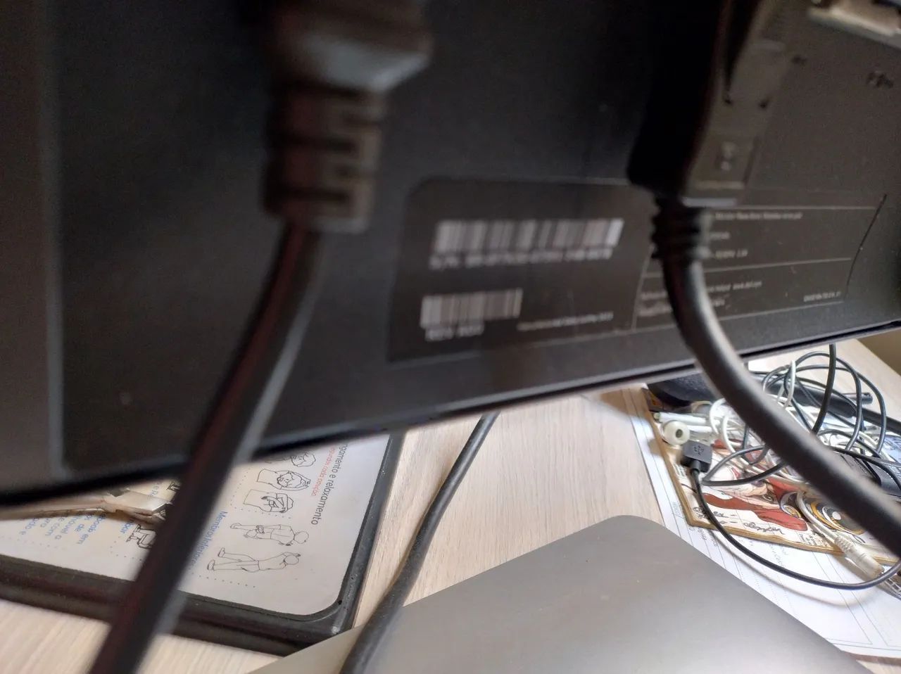 Monitor Dell P1914Sc 19? Profissional | Ótimo estado - Foto 3