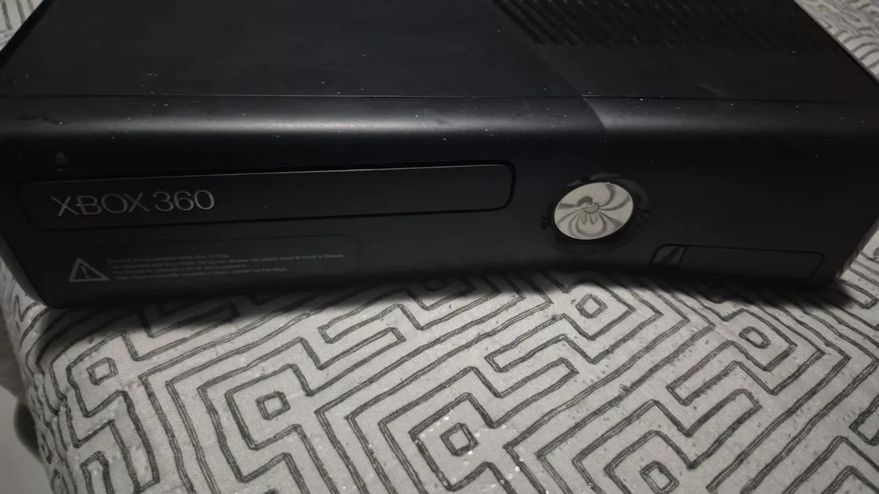 Vendo xbox 360 com kinect - Foto 4