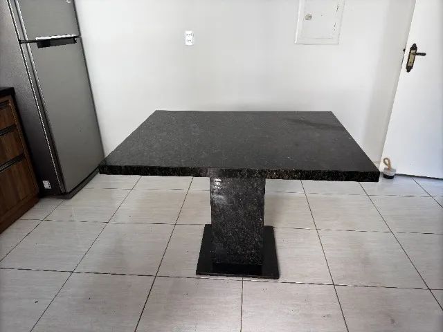 MESA EM GRANITO VERDE UBATUBA COM BASE - Foto 3