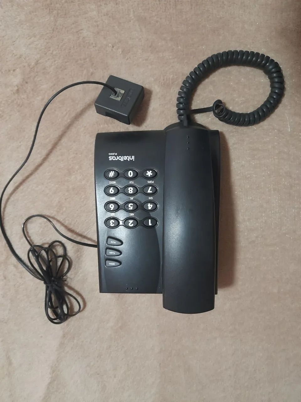 Antigo Telefone com fio em perfeito estado  - Foto 3