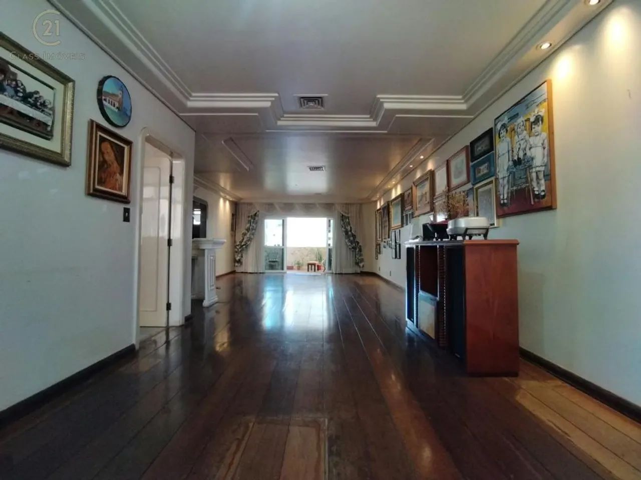 Apartamento à venda em Londrina, Centro, com 4 quartos, com 370 m², Edifício Ana Carolina - Foto 4