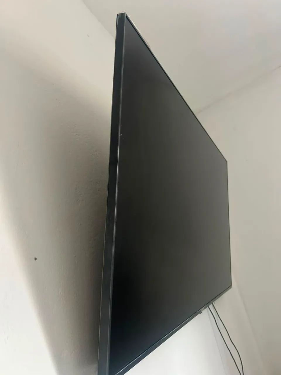 Vendo uma televisão smart de 55 polegadas sem nenhum defeito 