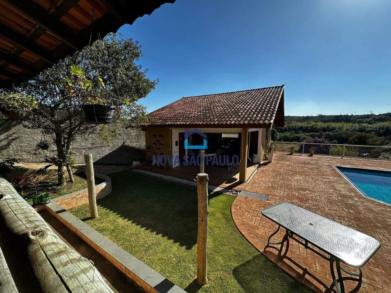 Chácara à venda em Ibiuna..