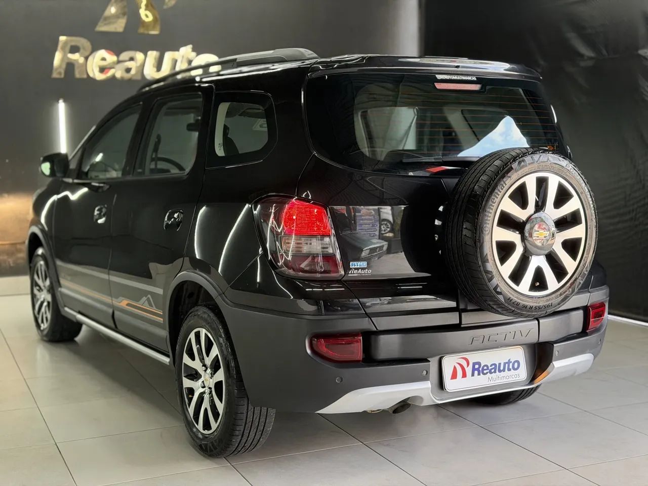 Chevrolet Spin Activ 1.8 8V Econo. Flex 5P Aut. 2015 - Foto 4