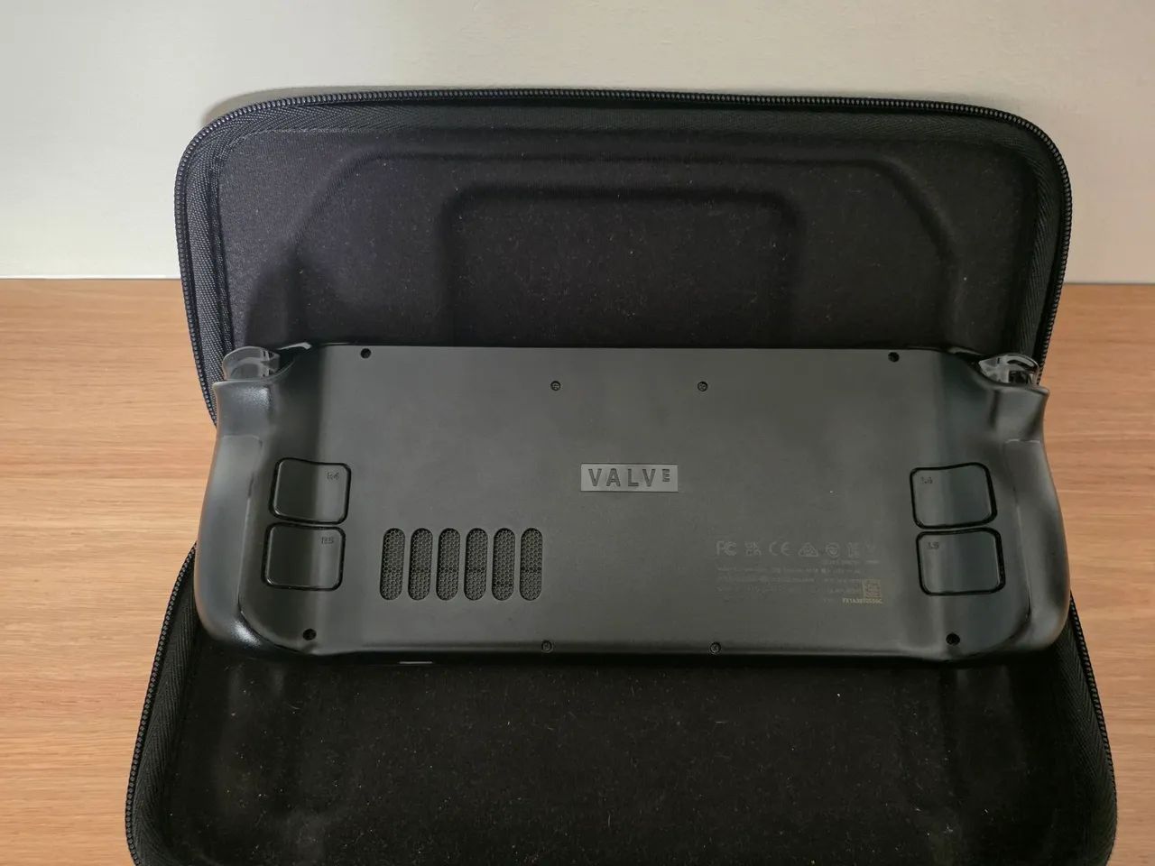 Steam Deck LCD com SSD 1TB + MicroSD 128GB | 1,1TB Total - Foto 3