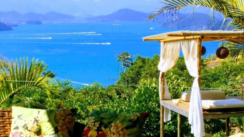 Pousada a venda - 14 suites - Angra dos Reis/ RJ