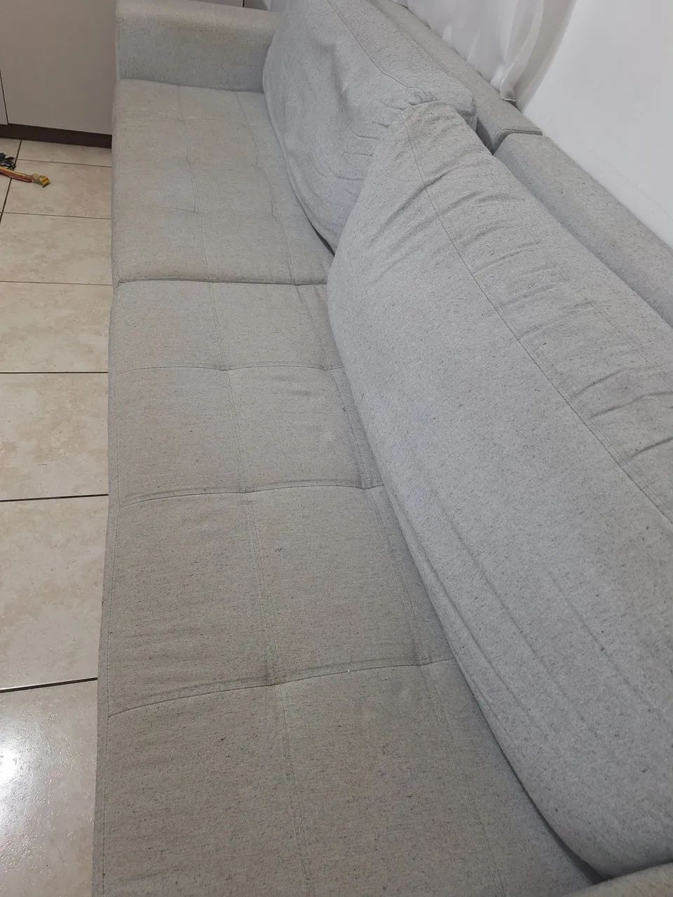 SOFÁ TECIDO EM LINHO65573815185537120
