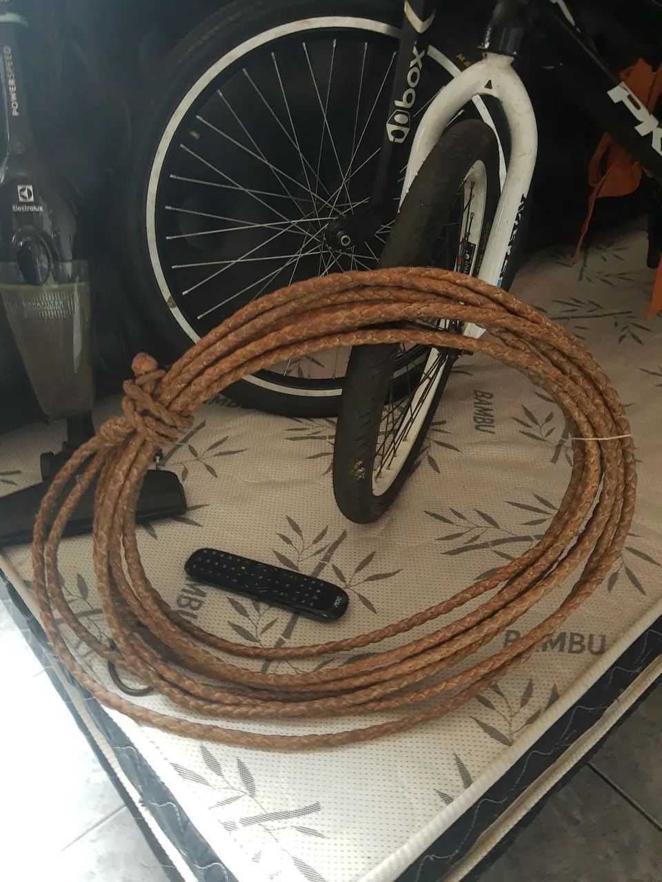 Laço em couro 