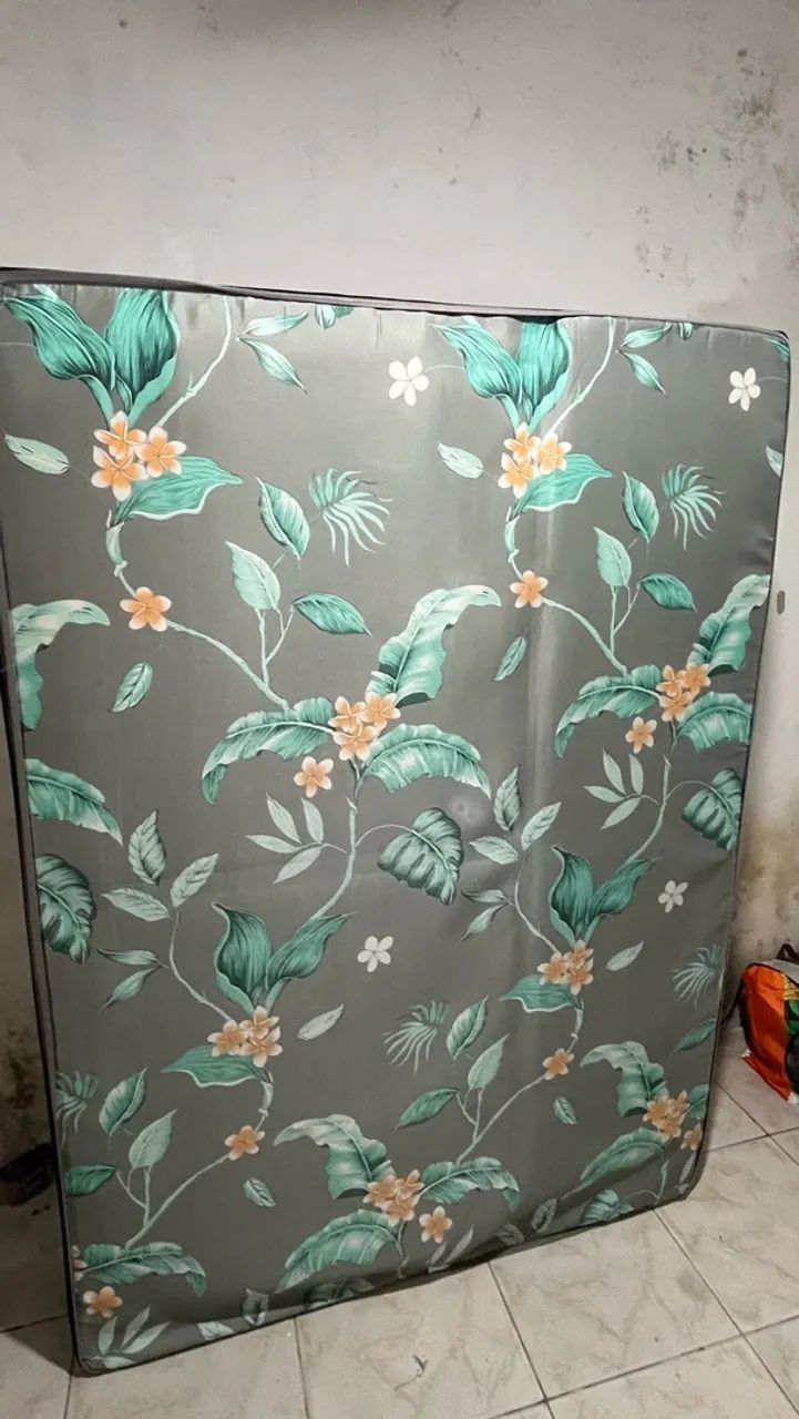 Vendo cama box de casal nova praticamente só tirada do plástico - Foto 4