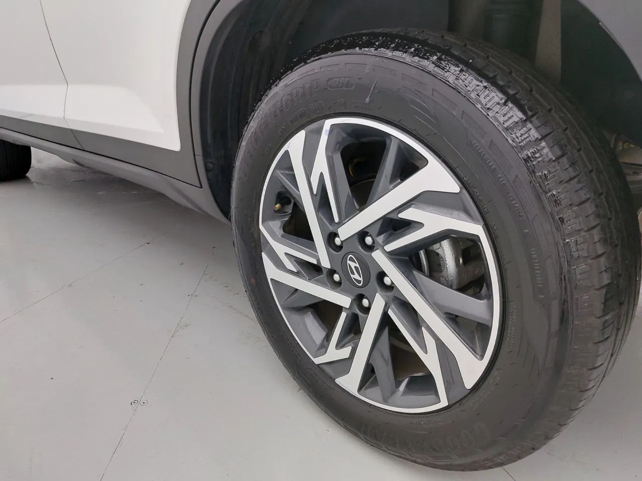 Hyundai Creta Limited 1.0 TB 12V Flex Aut., foto 12 de 18