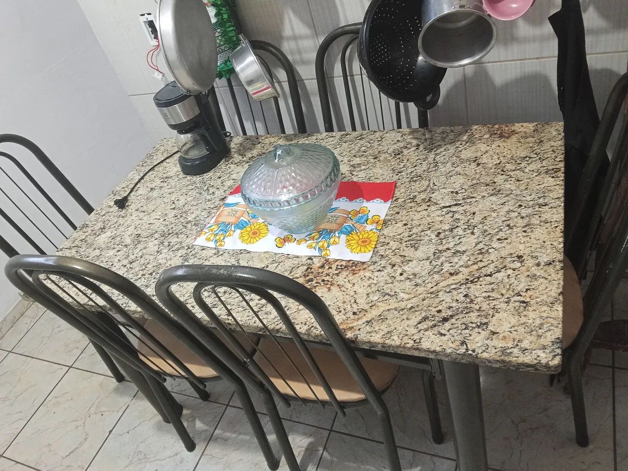 Vendo mesa de granito 
