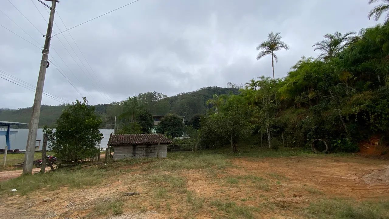 Vende-se lote a 2 kms do centro de Vargem Alta  - Foto 3