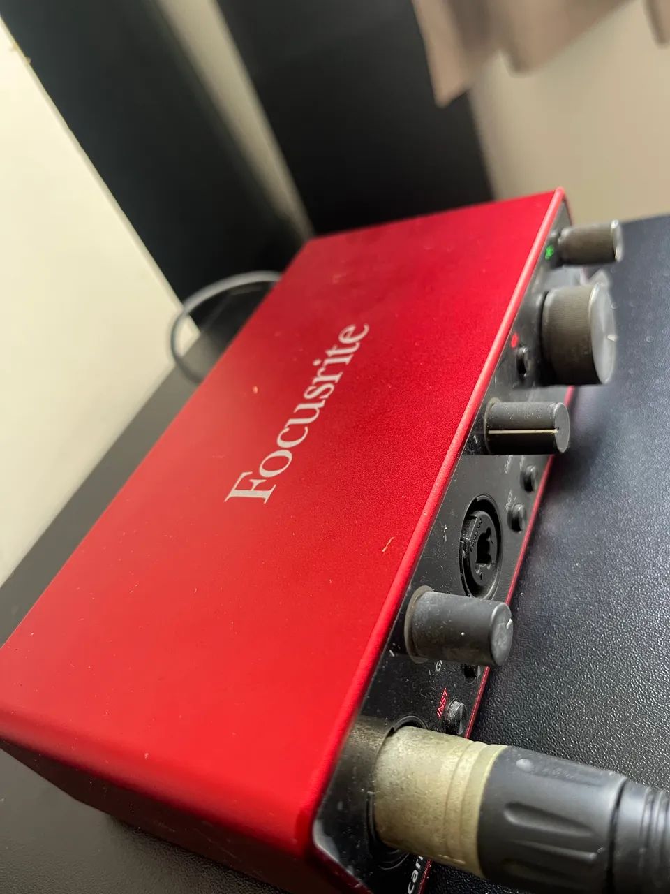 Focusrite Scarlett 2i2 3grd405755041982064640