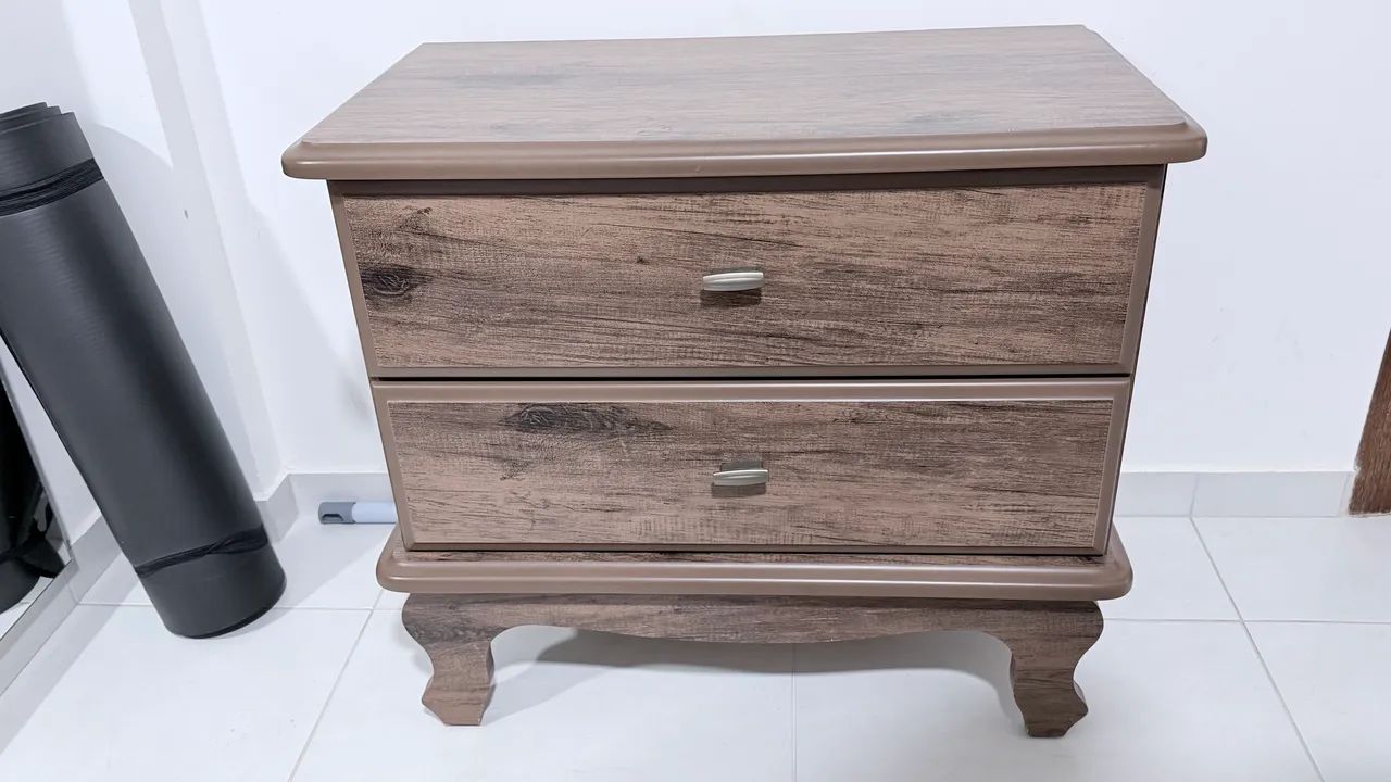 Mesa de cabeceira 