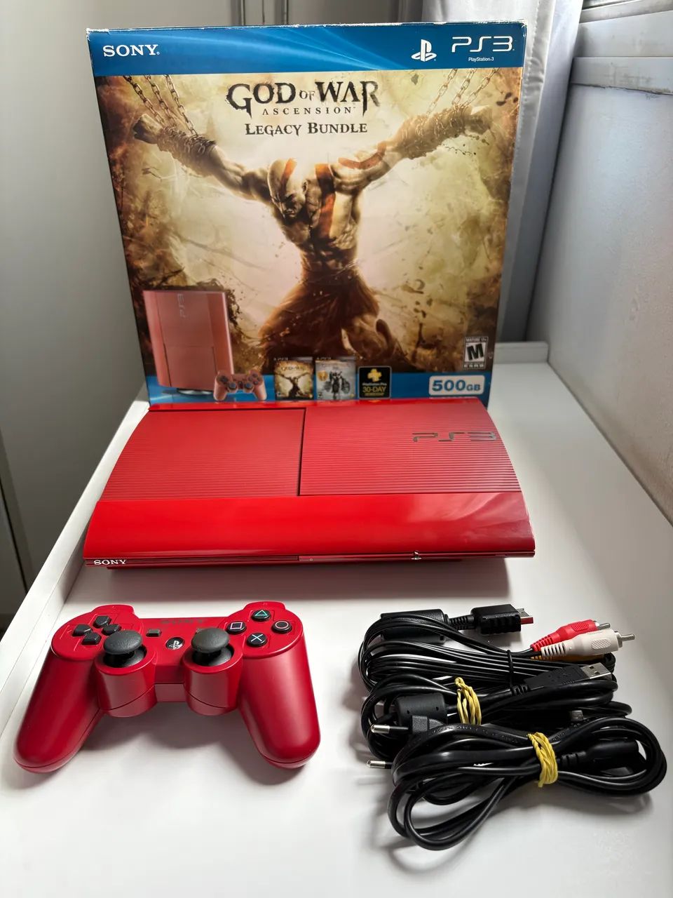 PS3 Super Slim 500GB Impecável - Limited Edition: God Of War