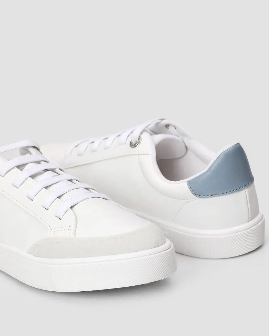 Tênis feminino