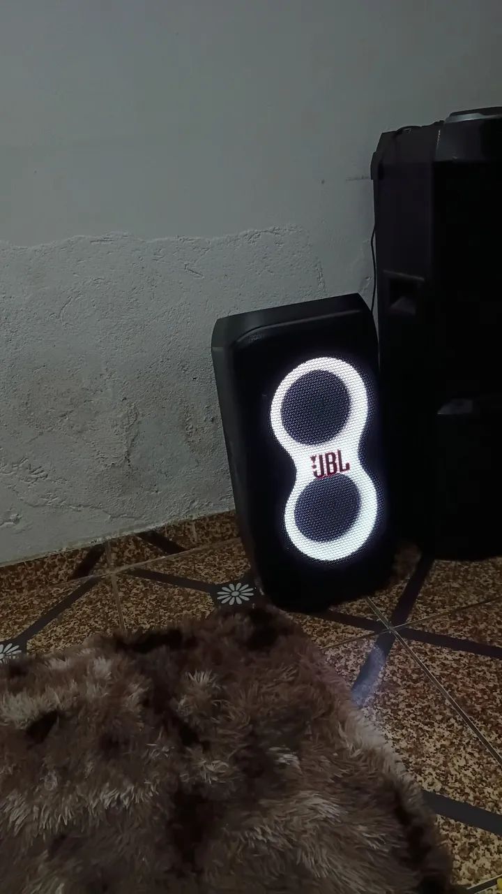 Caixa de som jbl 