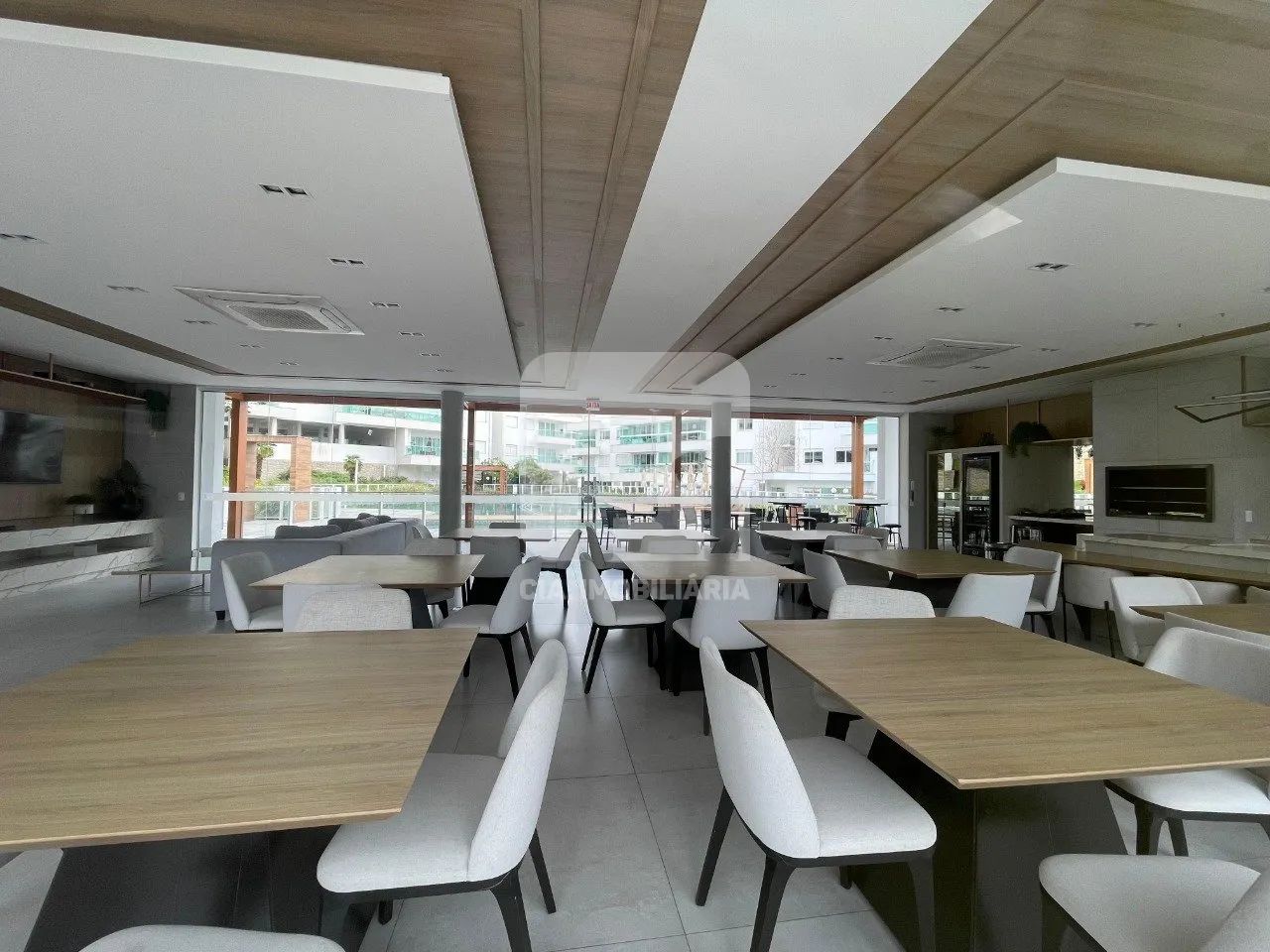 Apartamento 2 quartos mobiliado em Jurerê - Foto 3