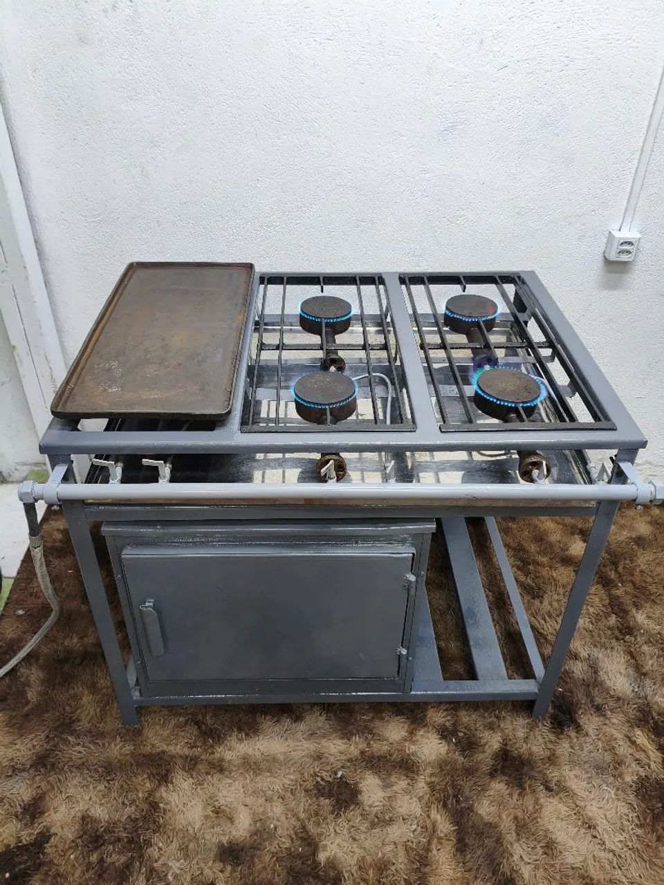 Fogão industrial com Chapa e forno Venâncio - Foto 2