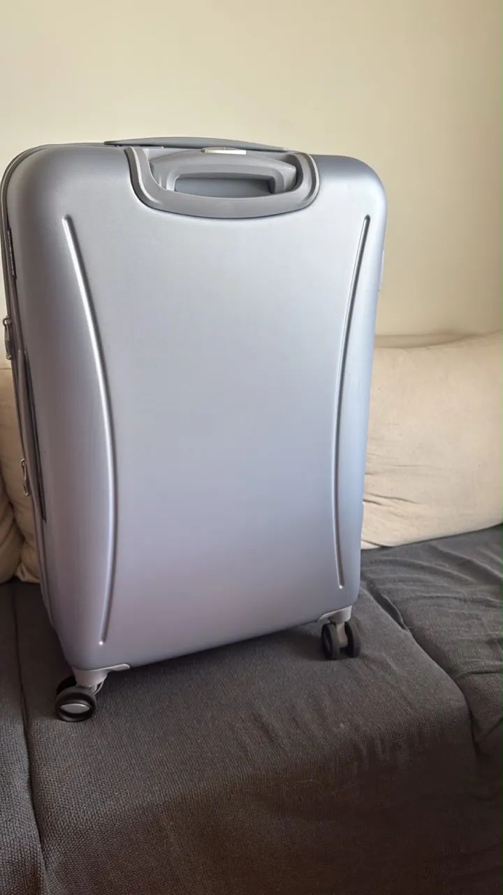 Mala de Viagem Samsonite Prata 23kg Rígida - Rodas 360° - Foto 2
