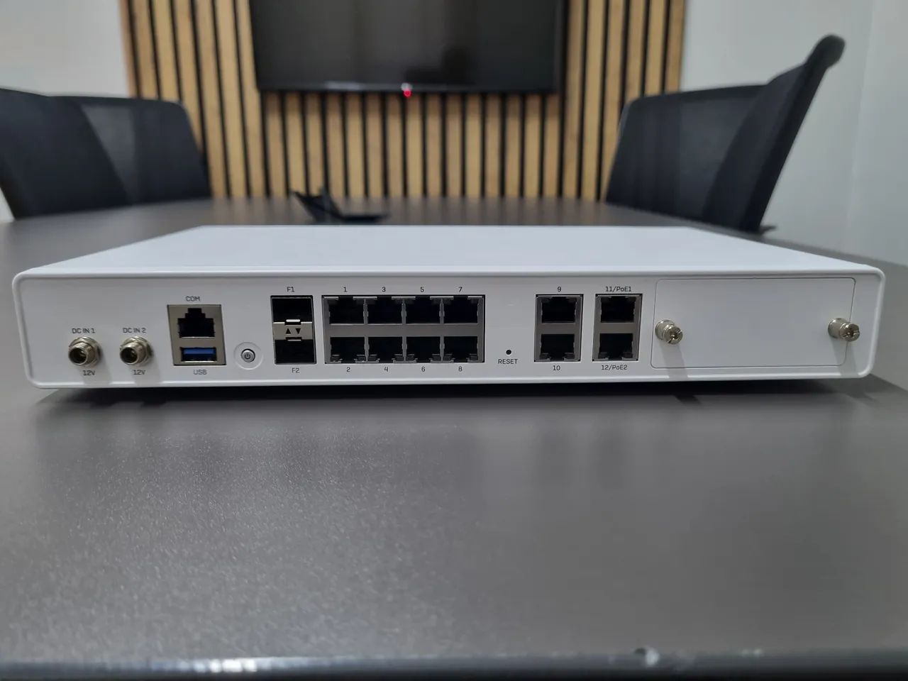 Firewall Sophos XGS 126 - Foto 2