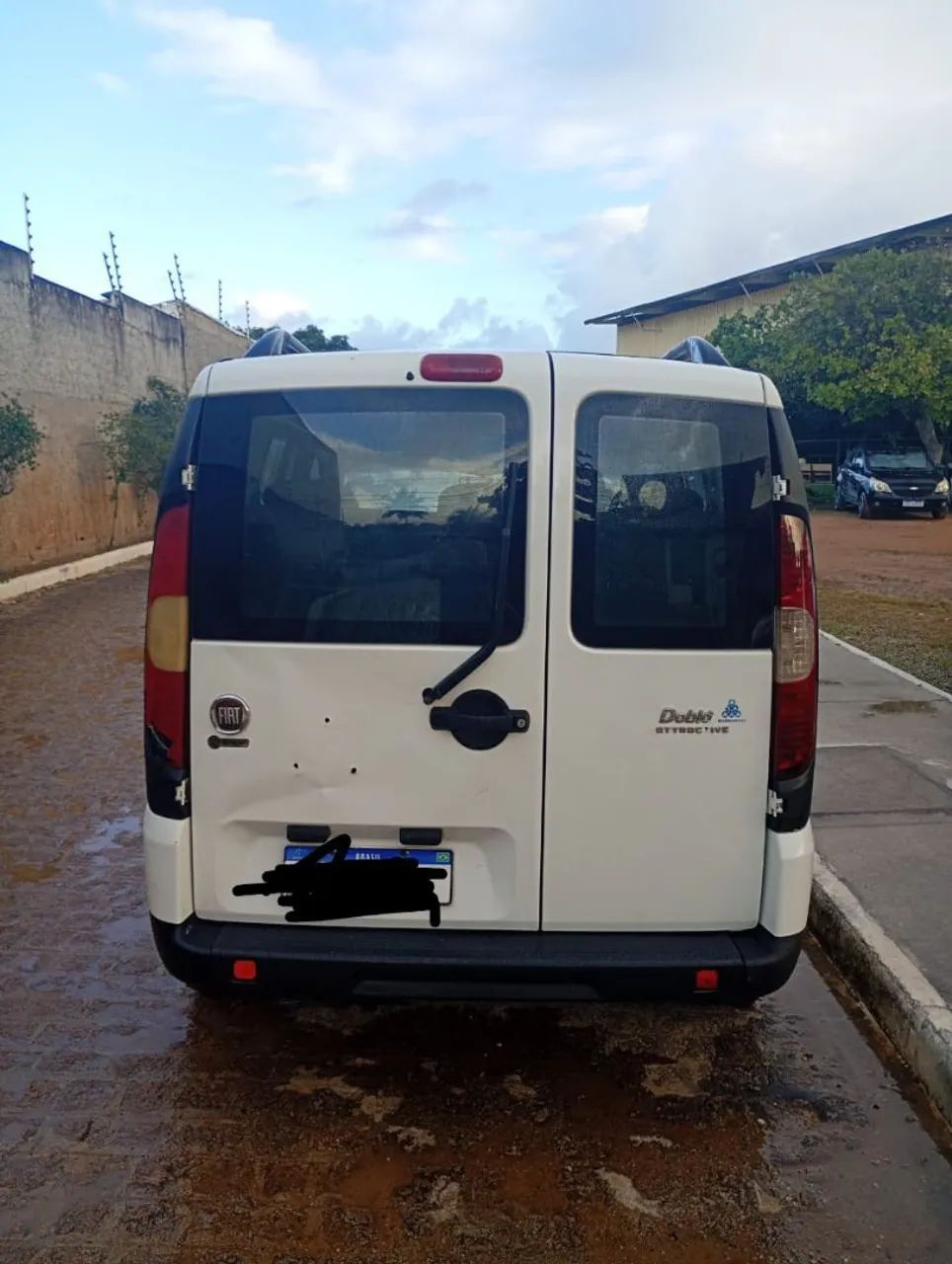 Fiat Doblo Attractive 1.4 Fire Flex 8V 5P 2013 - Foto 2