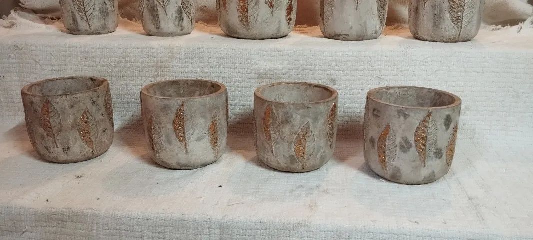 Conjunto com 9 Cachepôs em Cimento Trabalhado (Novos) - Decoração Rústica e Sofisticada - Foto 3