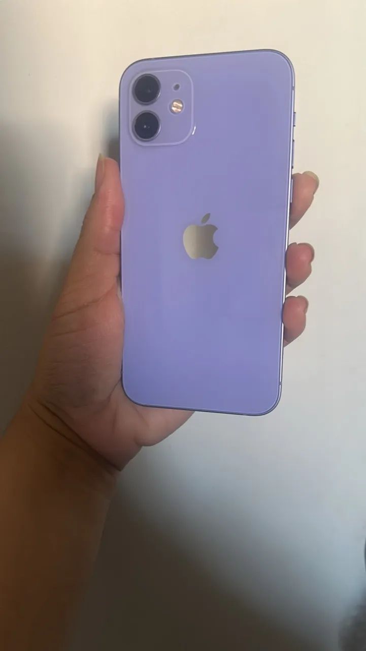 iPhone 12