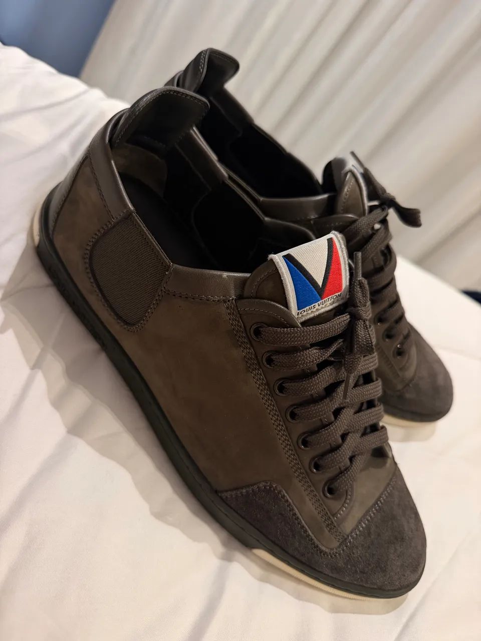 Tenis Luis Vuitton - Foto 2