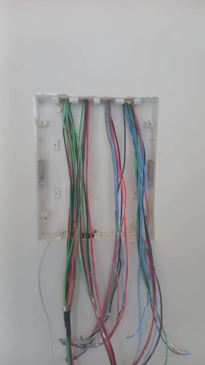 Eletricista predial e residencial  - Foto 4