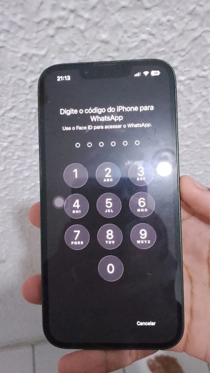 iPhone 13 