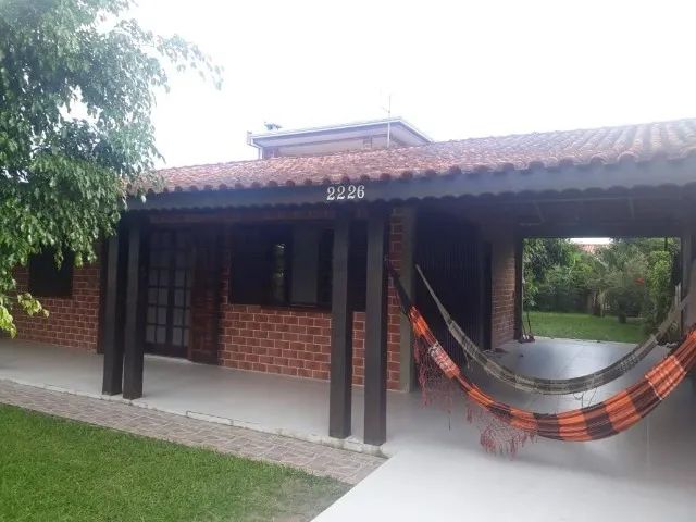 Alugo casa mobiliada em Balneário Coroados, Guaratuba, PR - Contrato Anual - Foto 2