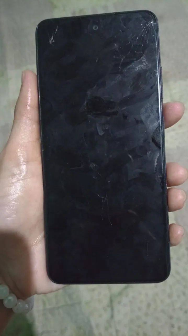 Vendo ou troco infinix smart 8 pro é um redmi note 12  - Foto 3