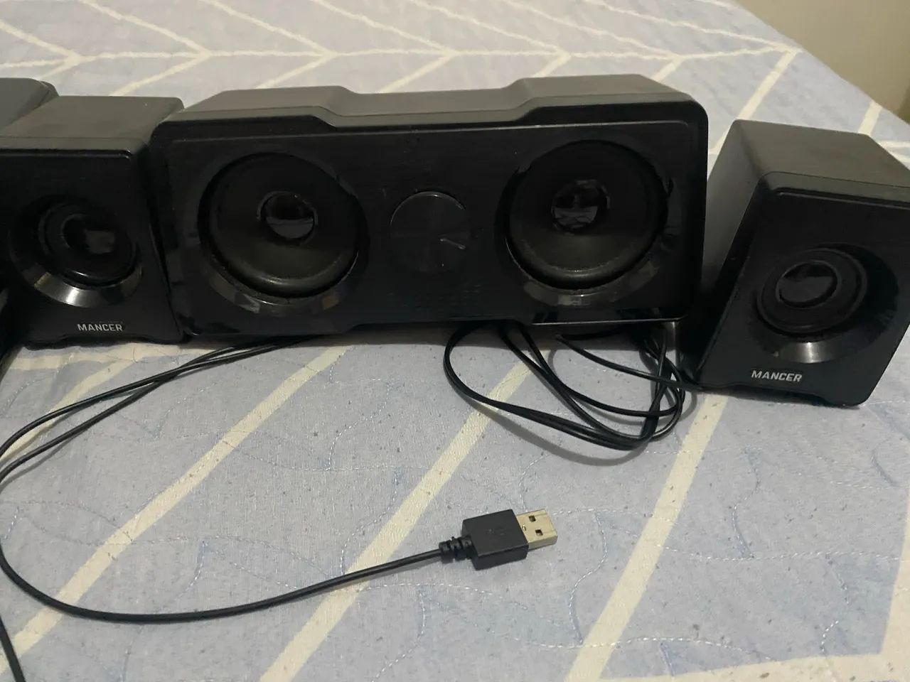 projetor benq + caixa de som