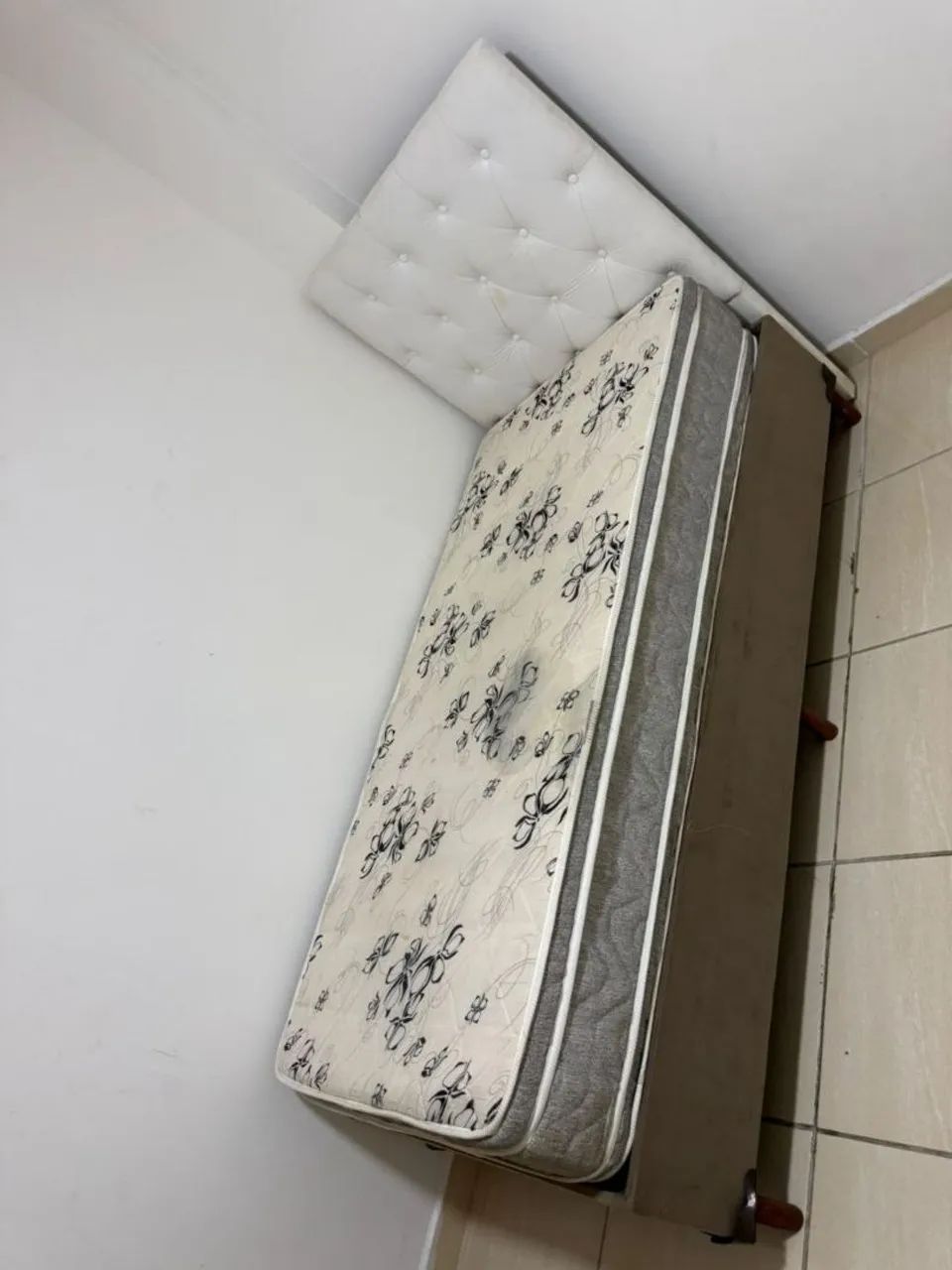 Cama Box de Solteiro com Colchão e Cabeceira Estofada - Foto 2