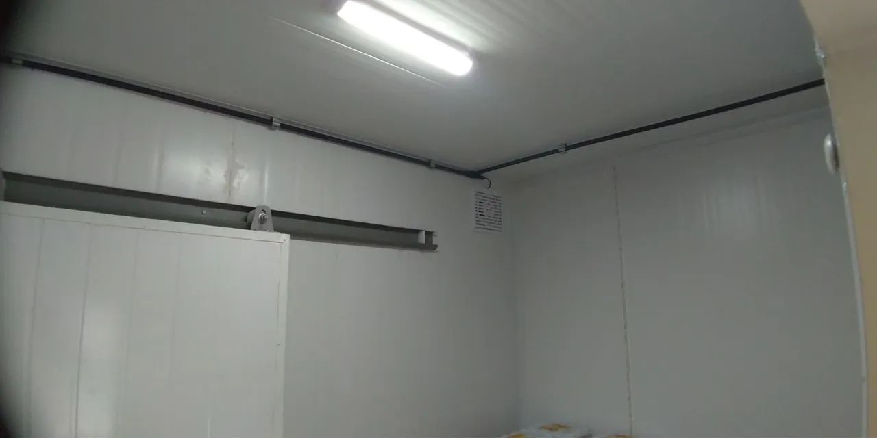 Vendo câmara fria - Congela e resfria. - Foto 2