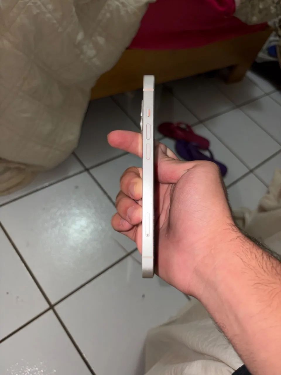iPhone 13 128gb funcionando perfeitamente. - Foto 2