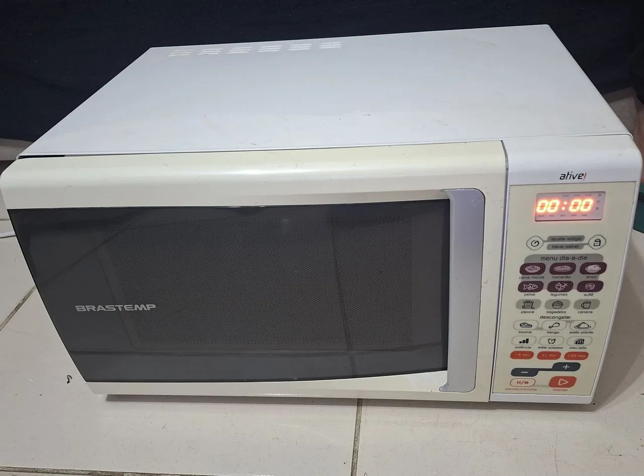Microondas Brastemp 30 L  - Foto 3