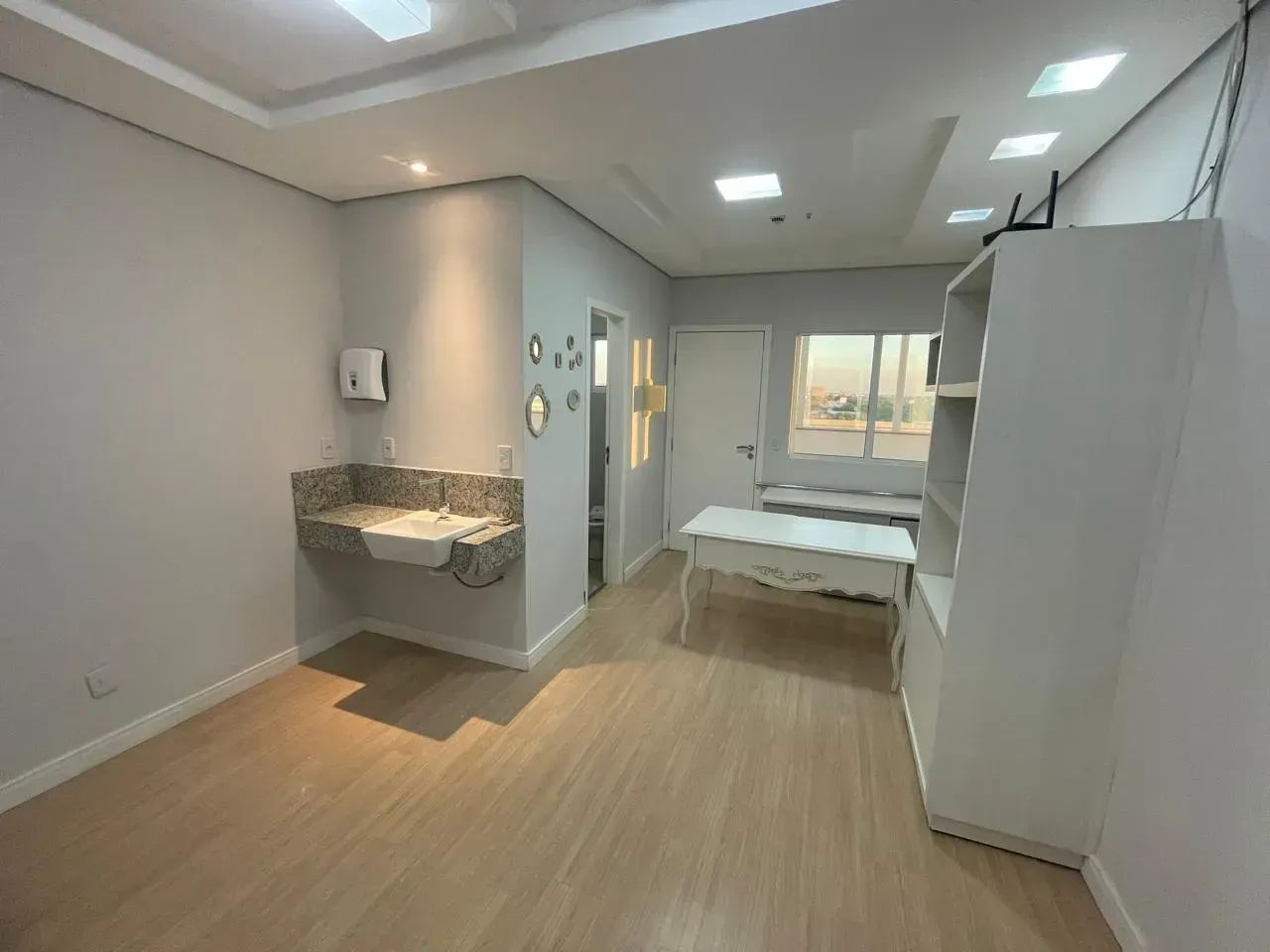 Alugo sala Medical Center 27 m² planejados 1 Garagem - Foto 5