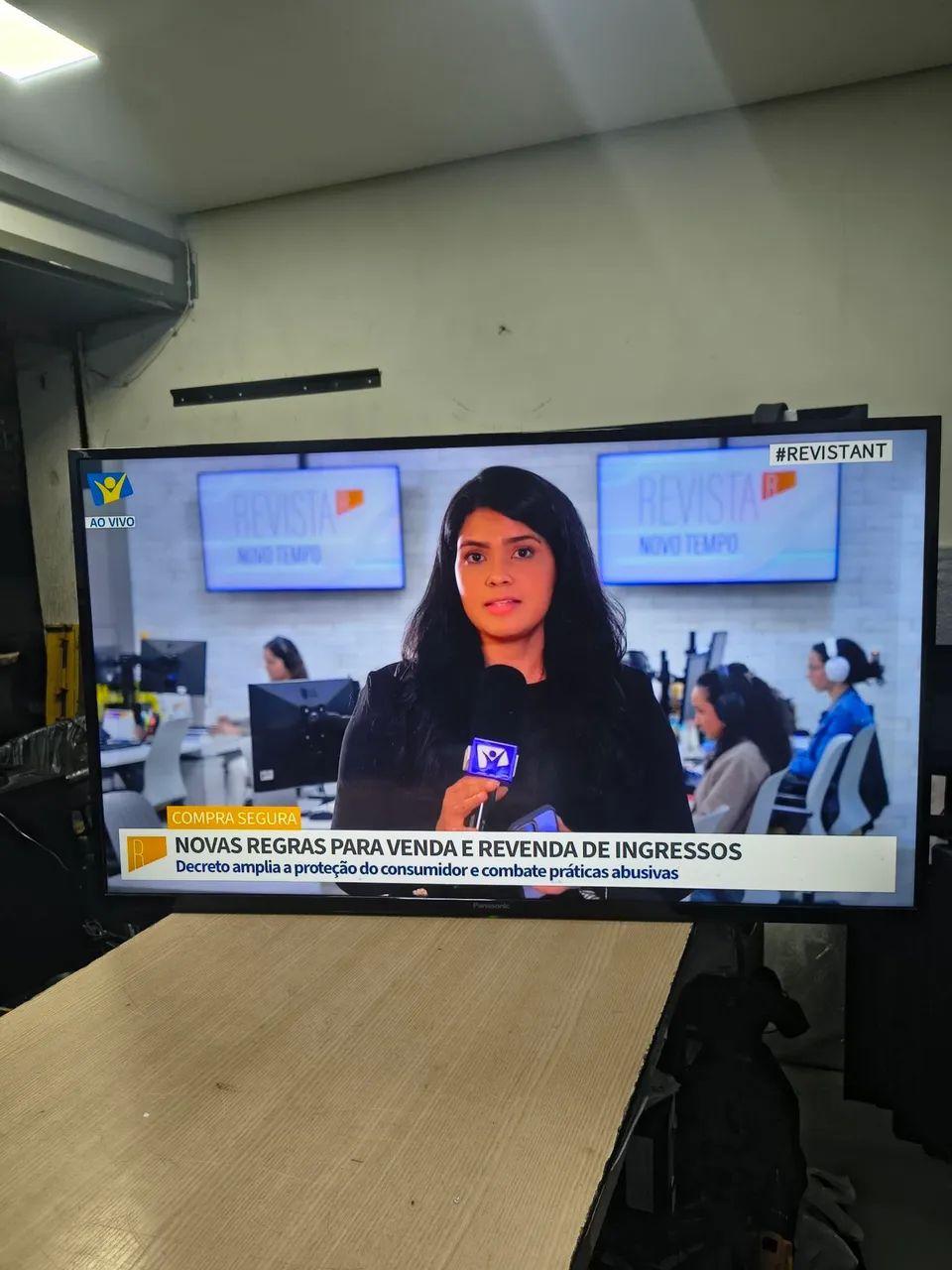 Smart TV Panasonic 40 polegadas Wi-fi integrado - Foto 3