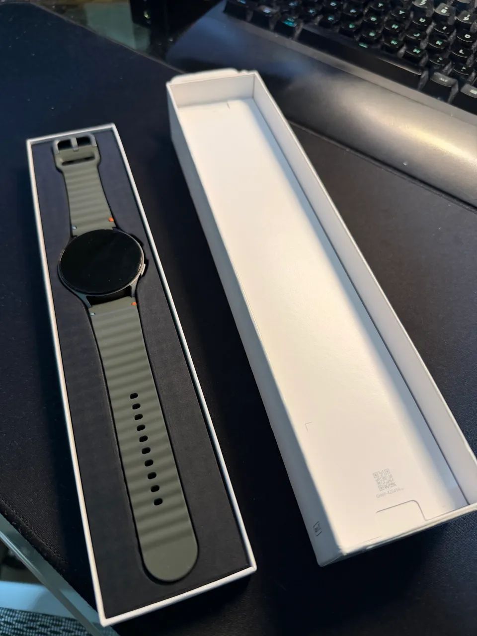 Relógio Samsung Galaxy Watch7 GPS 44mm com eSIM!