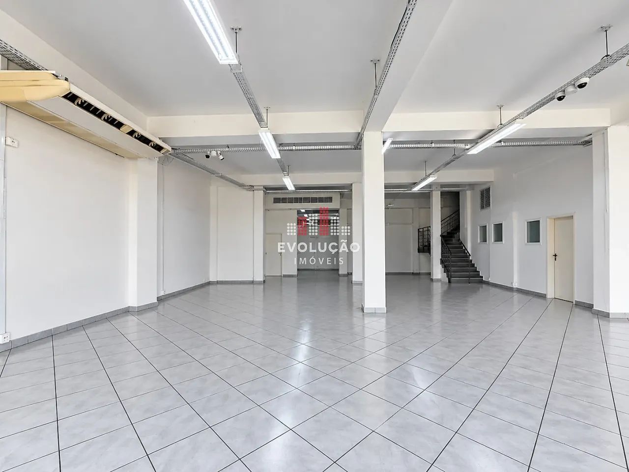 Loja Térrea Comercial - 270m², Estreito - Foto 4