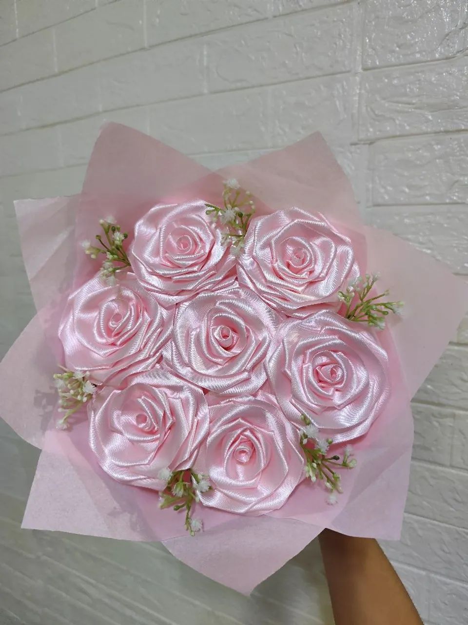 Buquê de cetim 7 ROSAS  - Foto 3